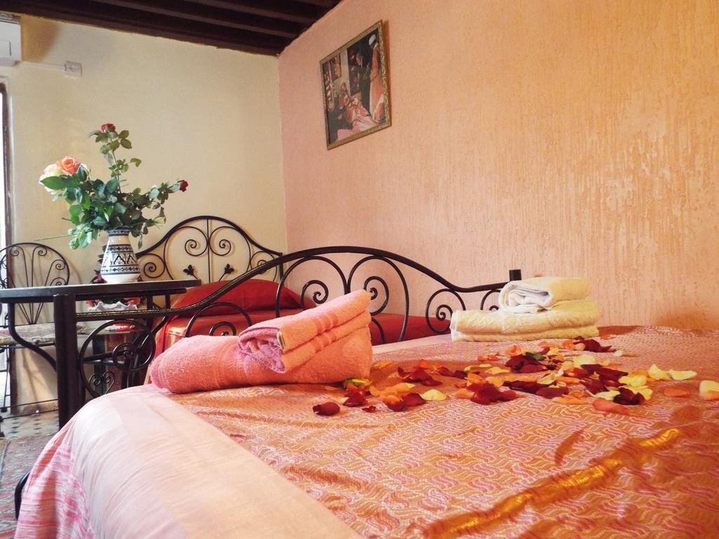 Dar Fes Huda Hotel Bilik gambar